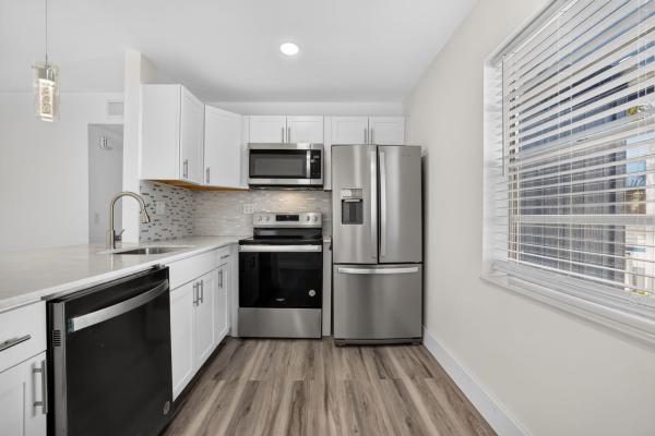 515 Normandy K, Delray Beach, Florida 33484, image 3