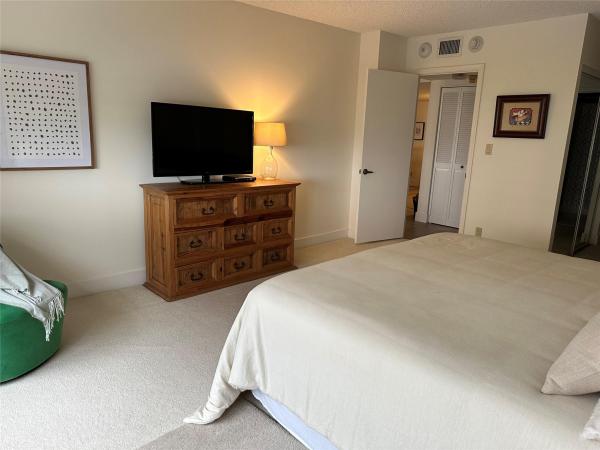Sea Ranch Club A, 5100 N Ocean Blvd #608, Lauderdale By The Sea, Florida 33308, image 2