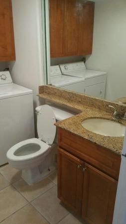 Village Of Sandalwood Lakes North, 102 Heritage Way, West Palm Beach, Florida 33407, image 2