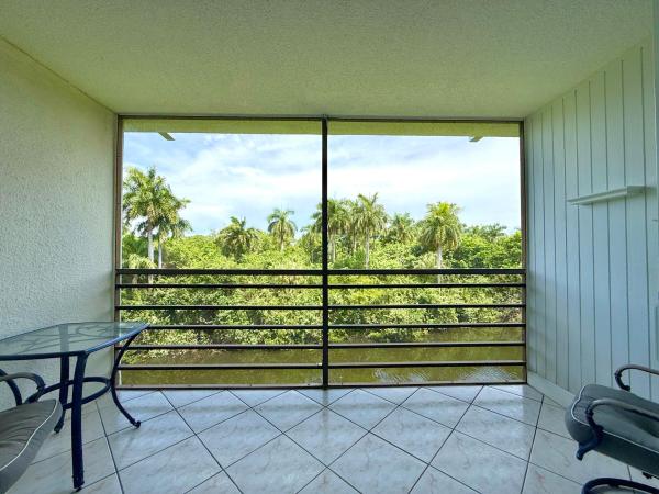 Royal Park, 102 Royal Park Dr #4C, Oakland Park, Florida 33309, image 3