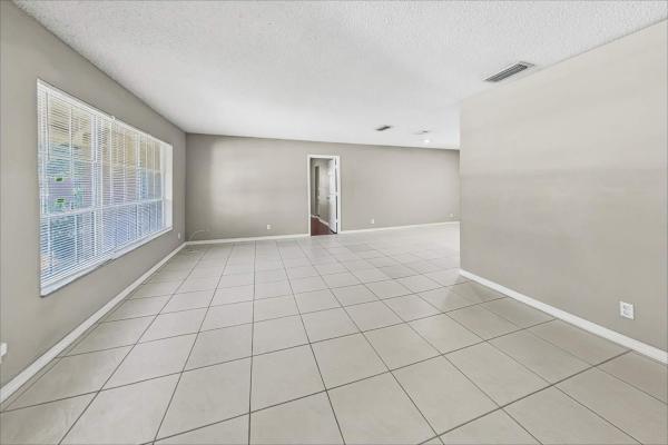 Margate Place Of Greenview Shores 2, 12725 Newton Pl, Wellington, Florida 33414, image 2