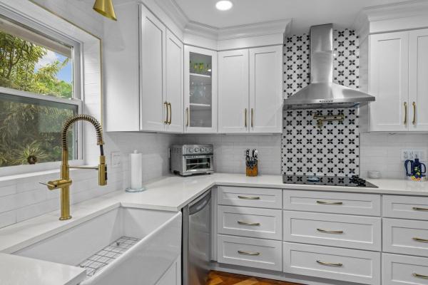 Sherwood Park, 3929 Lowson Blvd, Delray Beach, Florida 33445, image 2