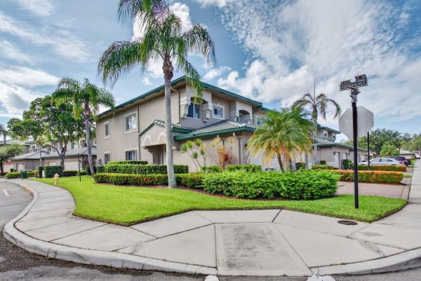 7940 Exeter Cir E #201, Tamarac, Florida 33321, image 1
