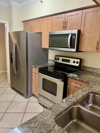 6426 Emerald Dunes Dr #206, West Palm Beach, Florida 33411, image 1