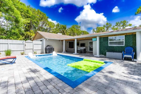 15211 60th Pl N, Loxahatchee, Florida 33470, image 1