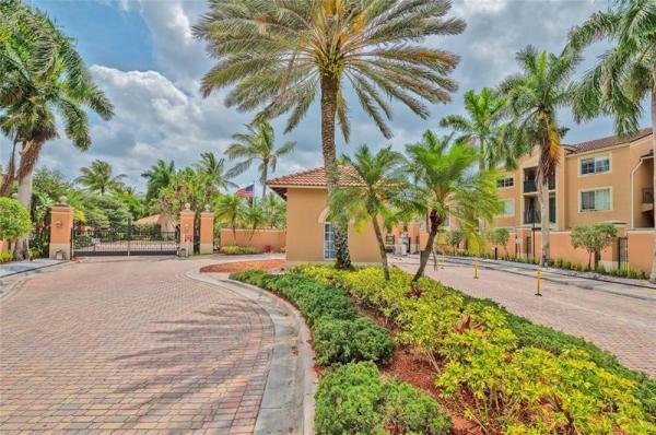 8020 N Nob Hill Rd #206, Tamarac, Florida 33321, image 3