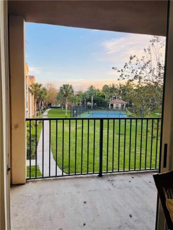 8020 N Nob Hill Rd #206, Tamarac, Florida 33321, image 3