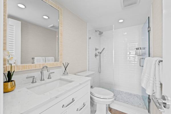 Landings East, 52 Yacht Club Dr #204, North Palm Beach, Florida 33408, image 3