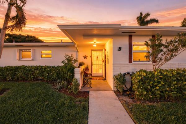 Emory At Cresthaven Villas, 2761 Emory Dr W #B, West Palm Beach, Florida 33415, image 2