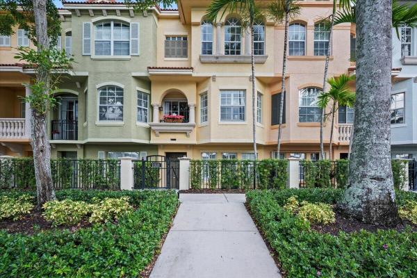 Harbour Oaks, 11818 Valencia Gardens Ave, Palm Beach Gardens, Florida 33410, image 3
