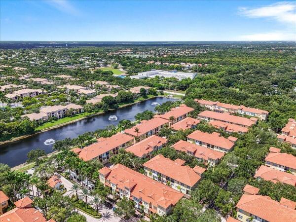 Harbour Oaks, 11818 Valencia Gardens Ave, Palm Beach Gardens, Florida 33410, image 2