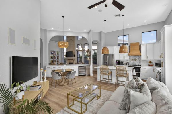 Versailles At Wellington, 10415 Saint Germain Ct, Wellington, Florida 33449, image 2