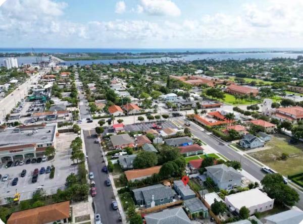 Estates Of South Palm Beach, 424 Malverne Rd, West Palm Beach, Florida 33405, image 1