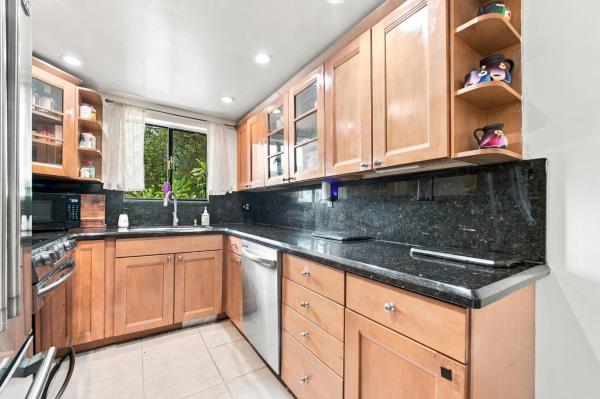 Village Townhouse Pompano Beach, 1265 S Flagler Ave #220, Pompano Beach, Florida 33060, image 3