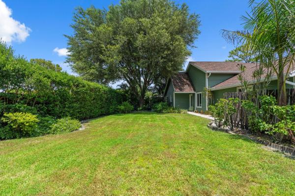 Tree Tops Of Wellington, 433 Goldenwood Way, Wellington, Florida 33414, image 2