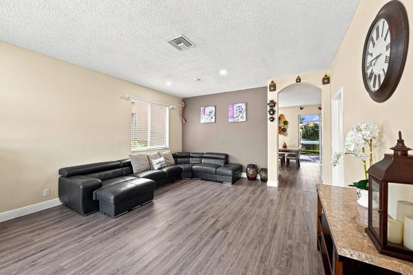 Banyan Trails, 5021 Pebblebrook Ter, Coconut Creek, Florida 33073, image 2