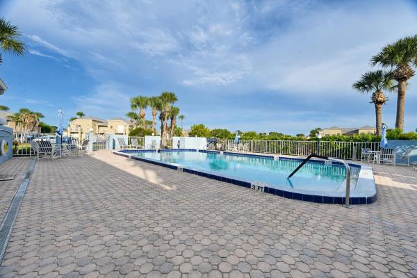 1673 SE Green Acres Cir, Port St. Lucie, Florida 34952, image 2