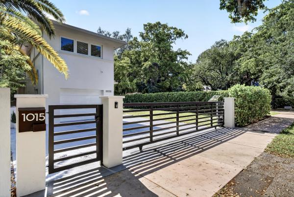 Granada, 1015 Madrid St, Coral Gables, Florida 33134, image 2