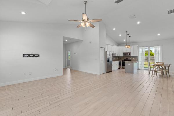 Crane Landing, 275 SW Elderberry Dr, Port St. Lucie, Florida 34953, image 3