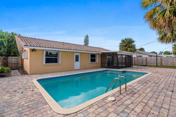 Palm Beach Gardens No HOA, 3697 Holly Dr, Palm Beach Gardens, Florida 33410, image 3