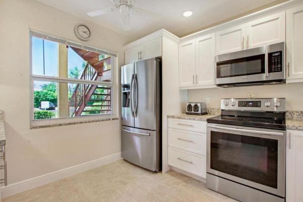 Villas On The Green, 717 S Us Highway 1 #304, Jupiter, Florida 33477, image 1
