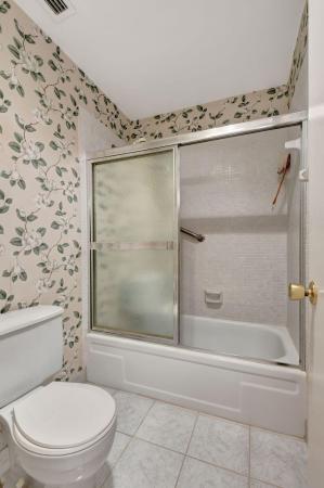 1670 NW 18th Ave #202, Delray Beach, Florida 33445, image 2
