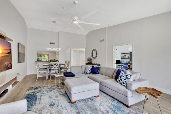 Prestwick Chase, 523 Prestwick Cir, Palm Beach Gardens, Florida 33418, image 1