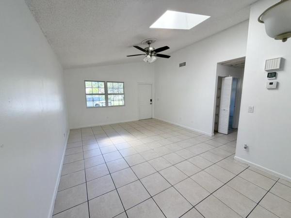 Parkway Village, 8715 Pluto Ter, West Palm Beach, Florida 33403, image 3