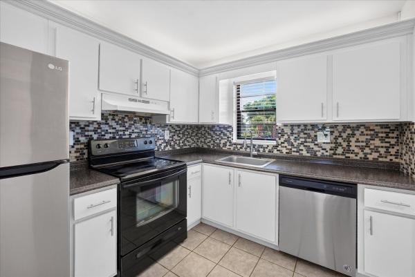 Isle Of Boca Dunes, 9235 SW 8th St #205, Boca Raton, Florida 33428, image 1