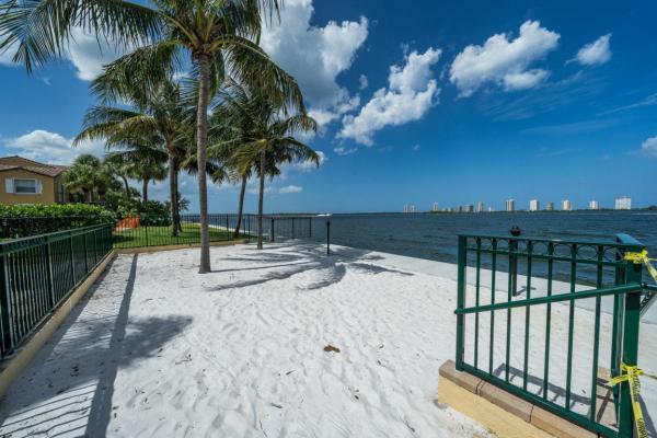 Bay Reach, 1035 Lake Shore Dr #103, Lake Park, Florida 33403, image 2