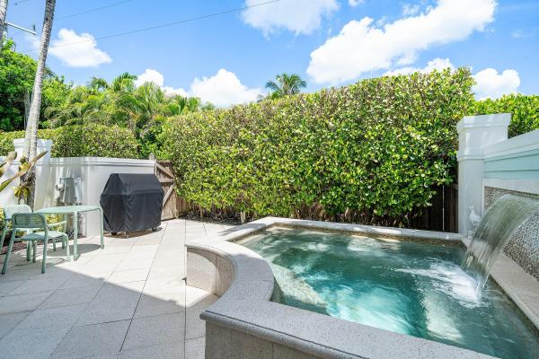 Ocean Breeze Townhomes, 5 Adams Rd, Ocean Ridge, Florida 33435, image 3