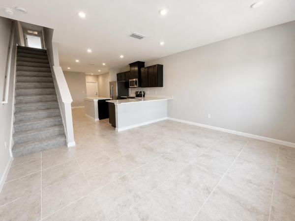 100 Savannah Lakes Blvd, Fort Pierce, Florida 34982, image 3