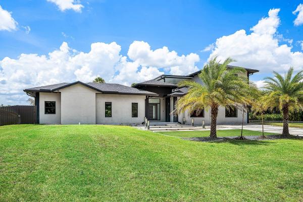 Palm Beach Farms, 641 Marshall Rd, West Palm Beach, Florida 33413, image 1