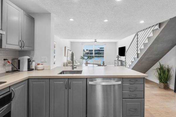 900 E Jeffery St, Boca Raton, Florida 33487, image 2