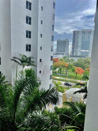 Radius, 1830 Radius Dr #720, Hollywood, Florida 33020, image 2