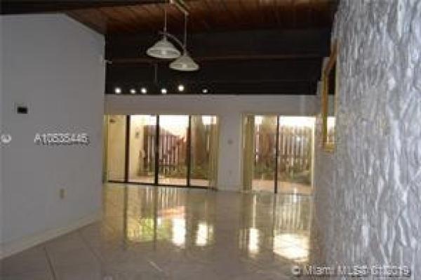 19424 NE 26th Ave #131B, Unincorporated Dade County, Florida 33180, image 3