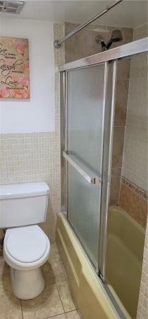 19424 NE 26th Ave #131B, Unincorporated Dade County, Florida 33180, image 2