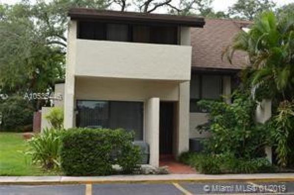 19424 NE 26th Ave #131B, Unincorporated Dade County, Florida 33180, image 1