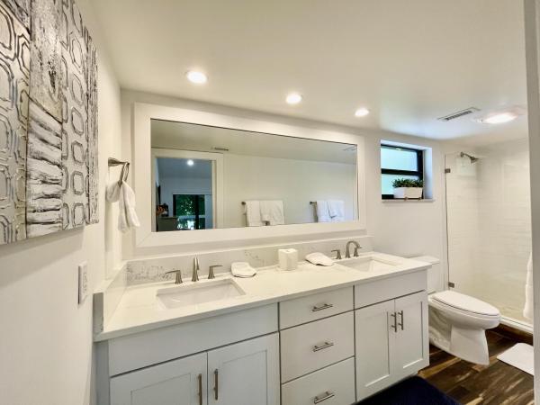 Tennis Lodges, 11863 Wimbledon Cir #546, Wellington, Florida 33414, image 2