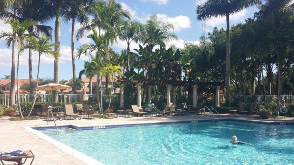 Mizner Pointe Of Boca Via Ancho, 21162 Via Eden, Boca Raton, Florida 33433, image 3