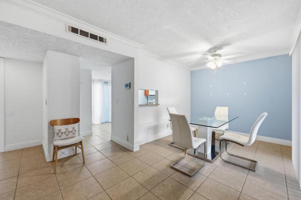 Jupiter Village, 301 Lakewood Dr #8A, Jupiter, Florida 33458, image 1