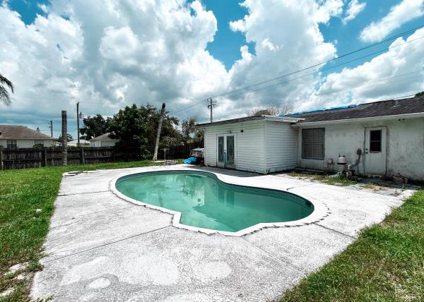 Northport Village, 201 NW Floresta Dr, Port St. Lucie, Florida 34983, image 3