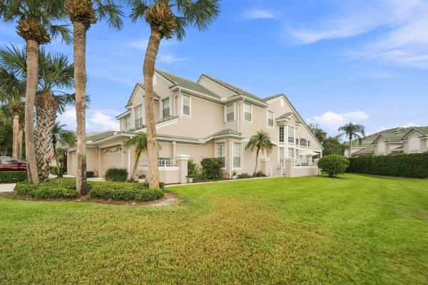 Harbour Isles At Lake Charles, 1686 SW Harbour Isles Cir #102, Port St. Lucie, Florida 34986, image 3