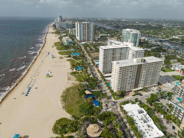 Ocean Monarch, 133 N Pompano Beach Blvd #501, Pompano Beach, Florida 33062, image 2