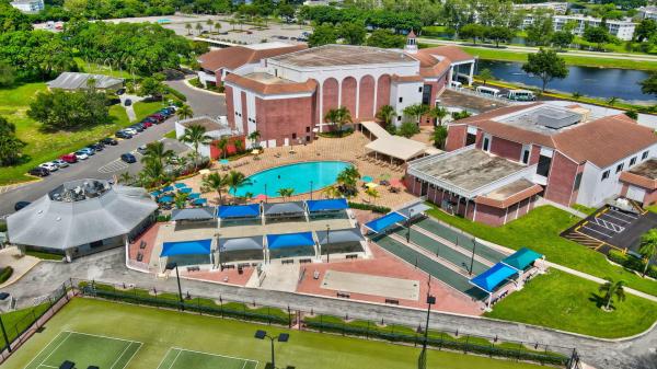 3056 Newport N, Deerfield Beach, Florida 33442, image 2