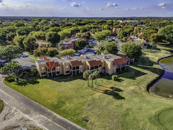 11282 Green Lake Dr #104, Boynton Beach, Florida 33437, image 1