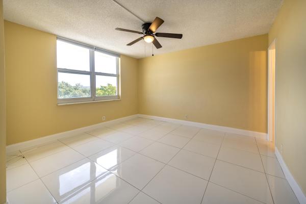 Coral Ridge East, 4501 NE 21st Ave #412, Fort Lauderdale, Florida 33308, image 2