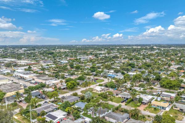 North Andrews Gardens, 4630 NE 5th Ter, Oakland Park, Florida 33334, image 3