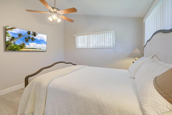 902 Palm Ave E #3, Boca Raton, Florida 33432, image 1