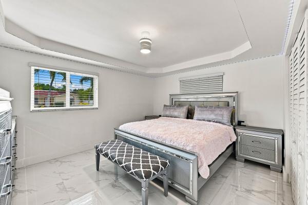 16820 SW 108th Ave, Unincorporated Dade County, Florida 33157, image 2